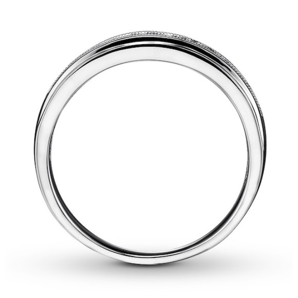 Men's Wedding Band - Picture 2 of 3